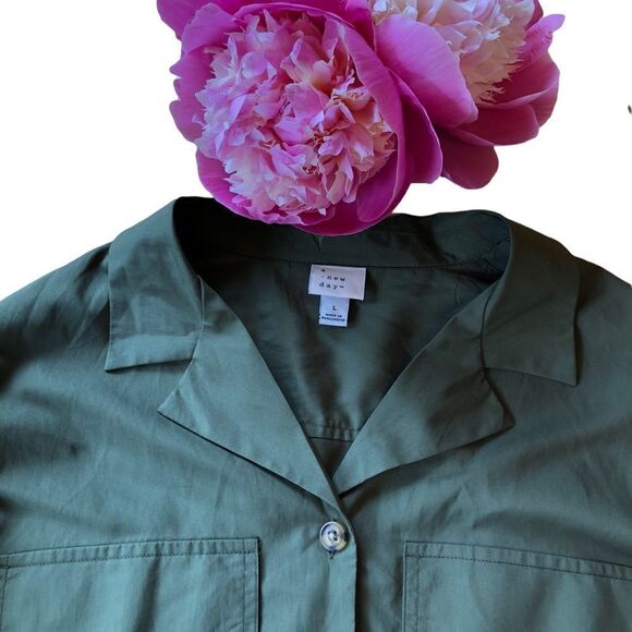 𝅺a New Day Khaki Green Long Sleeve Shirt EUC - Picture 7 of 10